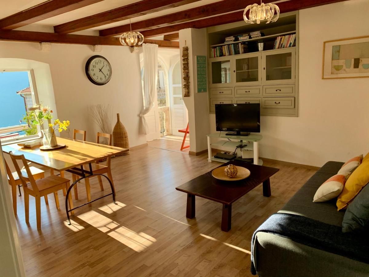 Апартаменты Villa Perast Apartments Пераст