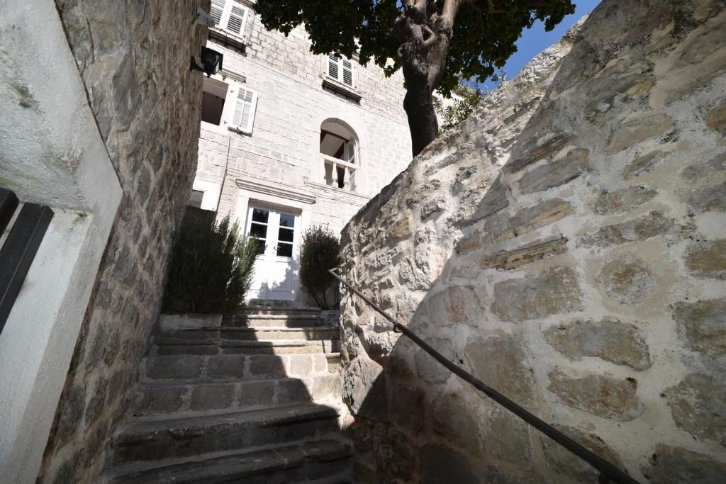 Апартаменты Villa Perast Apartments Пераст-70